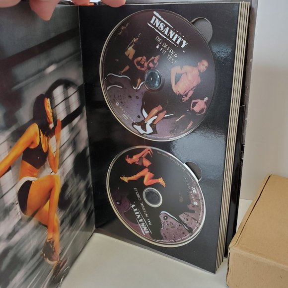Beachbody Insanity Workout Training DVD Program Complete - Picture 3 of 10